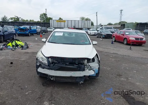 2013 Chevrolet Malibu 1Lt из США, поврежденный, VIN 1G11C5SAXDF354456